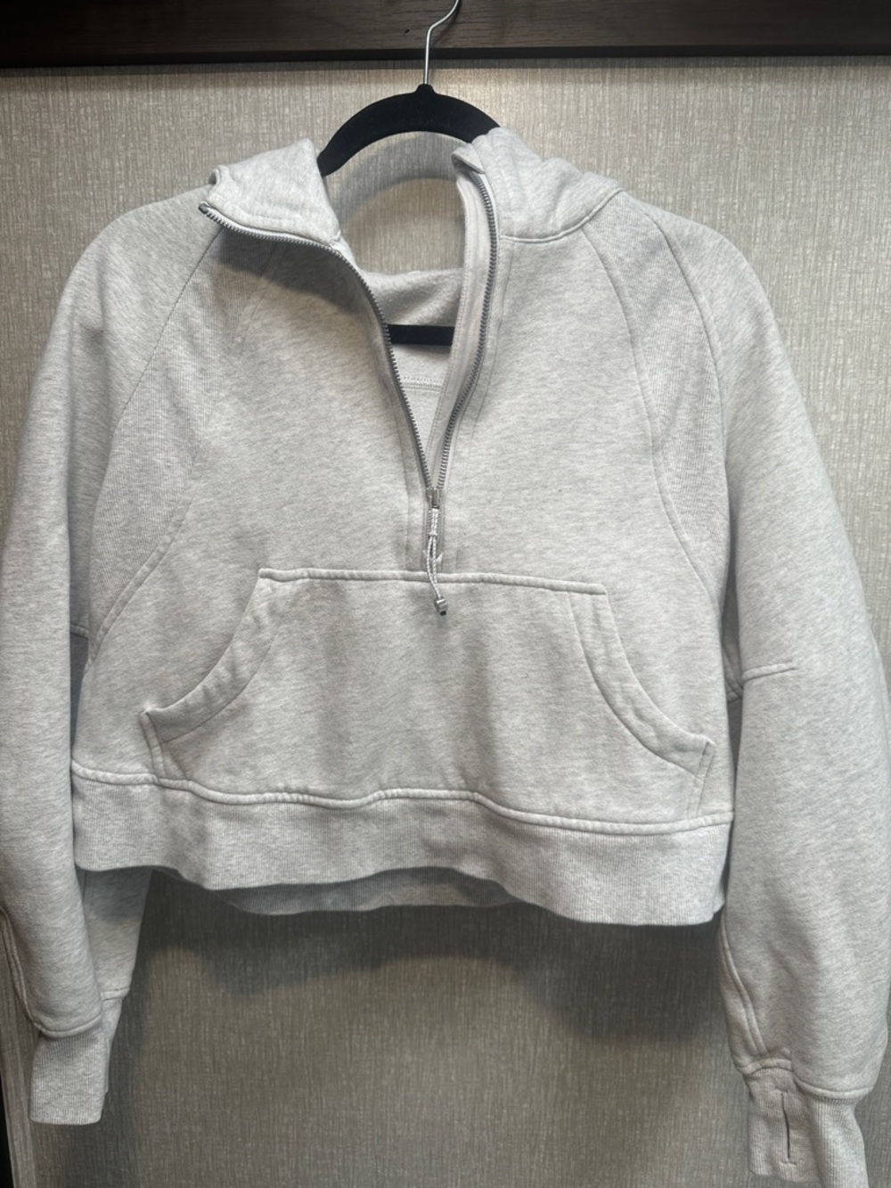 lululemon athletica  scuba Light Gray Half-Zip Cropped Pulloved